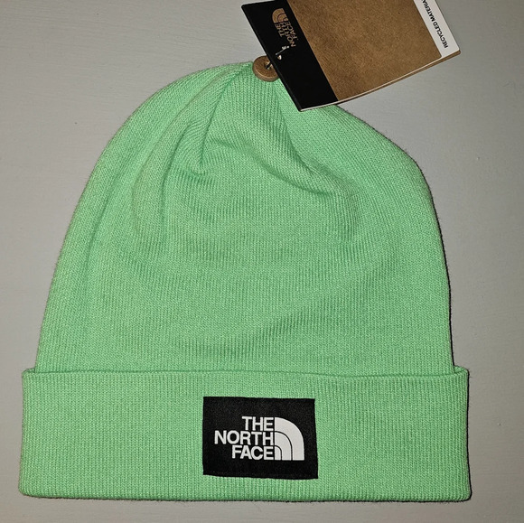 The North Face Men's Dock Worker Recycled Beanie Chlorophyll Green winter hat - Picture 10 of 11